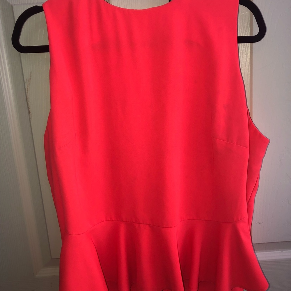 Women’s dress shirt